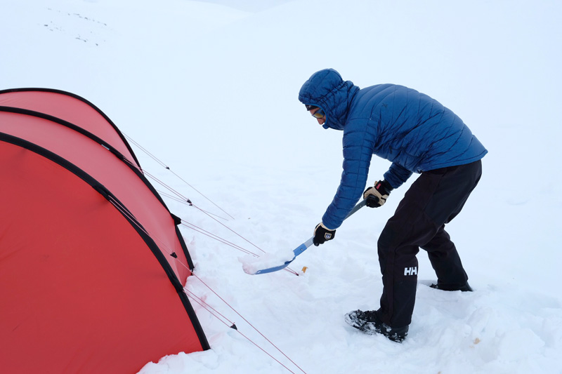 Preparing the tents