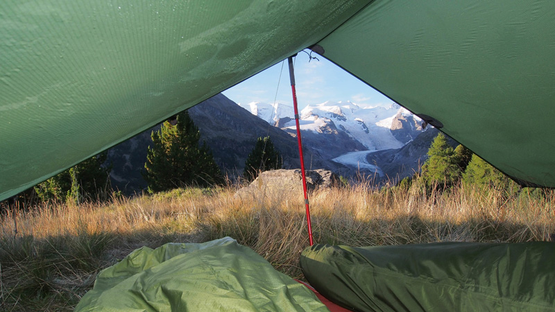 Andi and Heidi, the Exped founders, spent 9 months in the Canadian wilderness back in 1981 living off the land with minimal means.